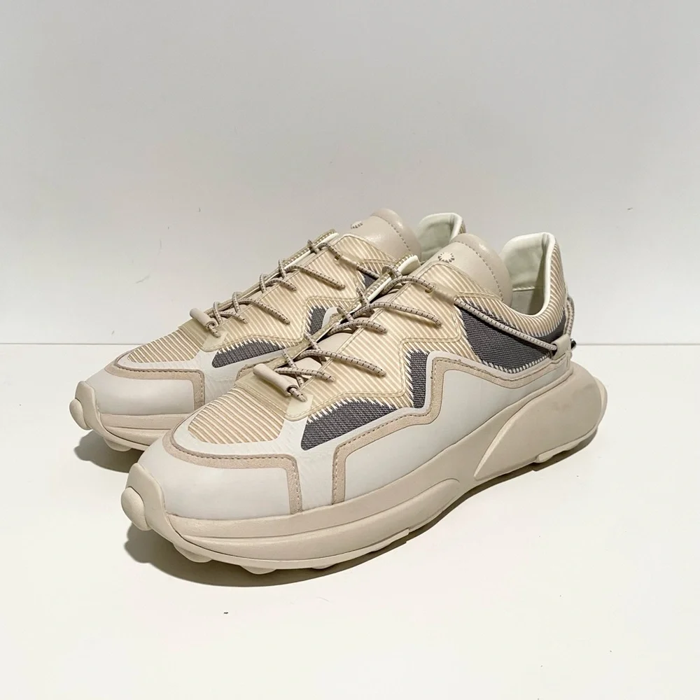 Stuart Weitzman elevate your